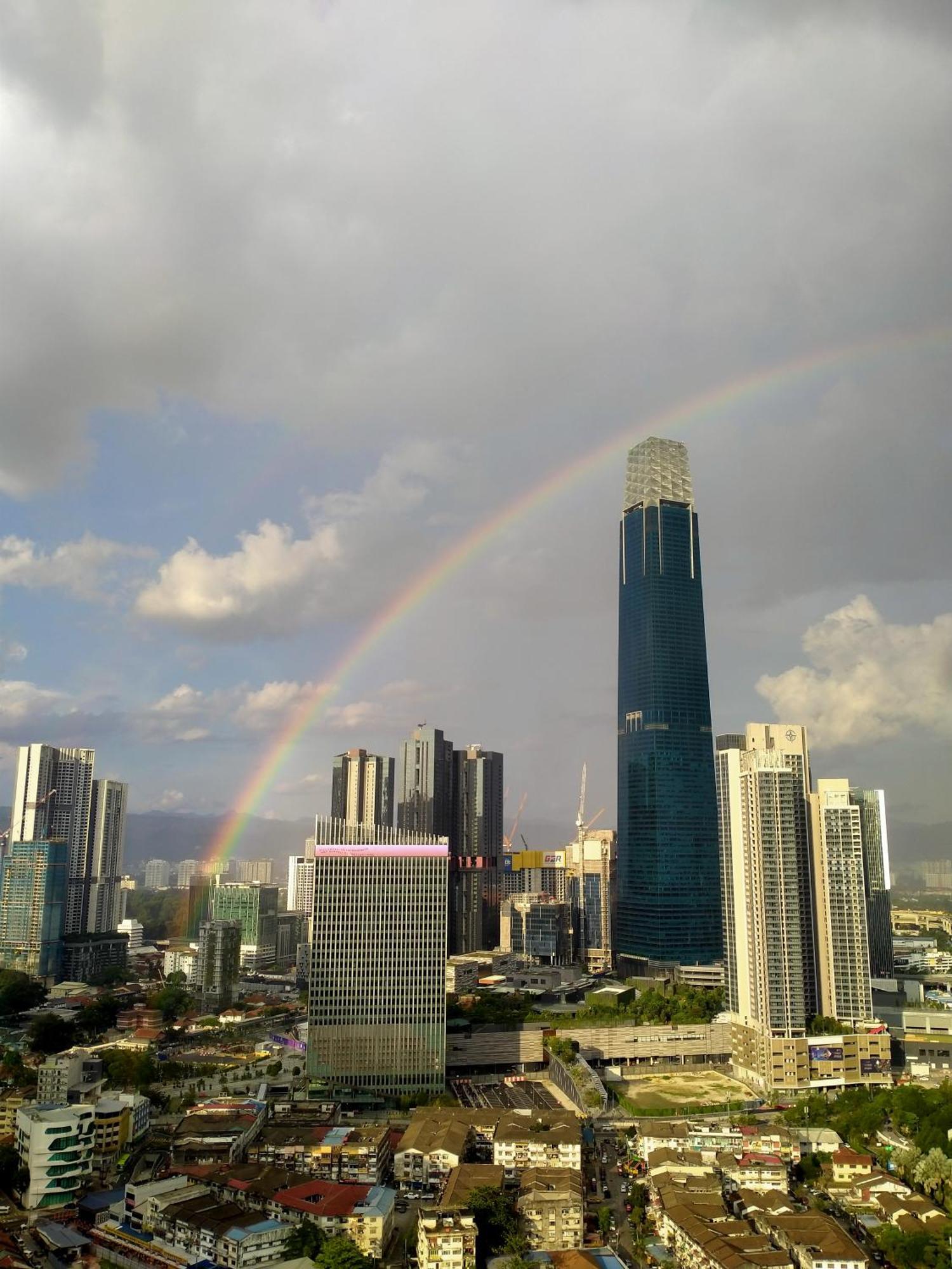 Glory At Berjaya Times Square Pangsapuri