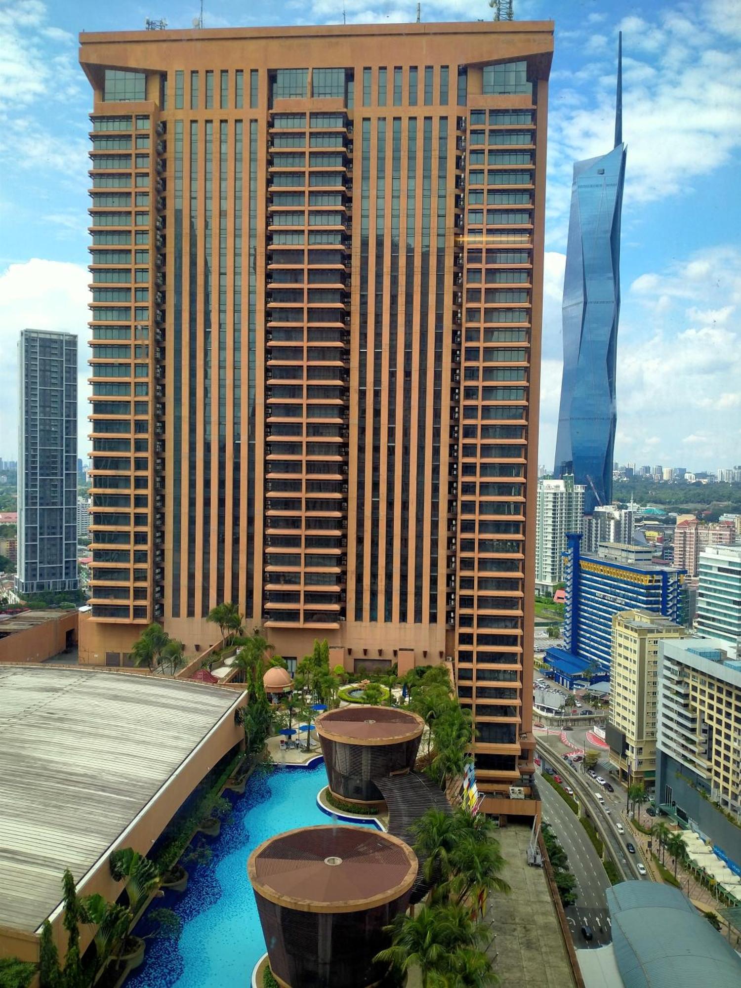 Pangsapuri Glory At Berjaya Times Square Kuala Lumpur