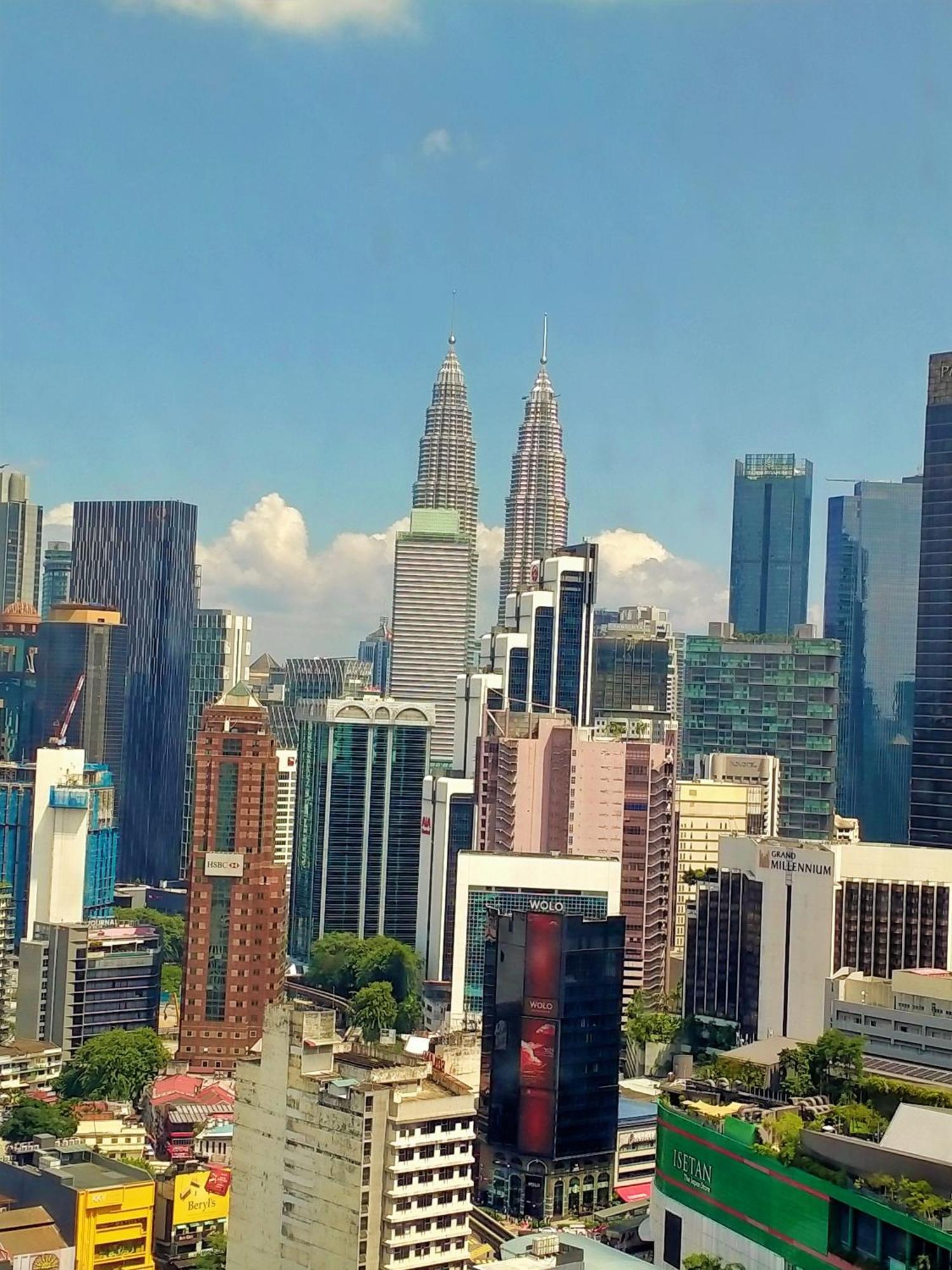 Glory At Berjaya Times Square Pangsapuri Kuala Lumpur
